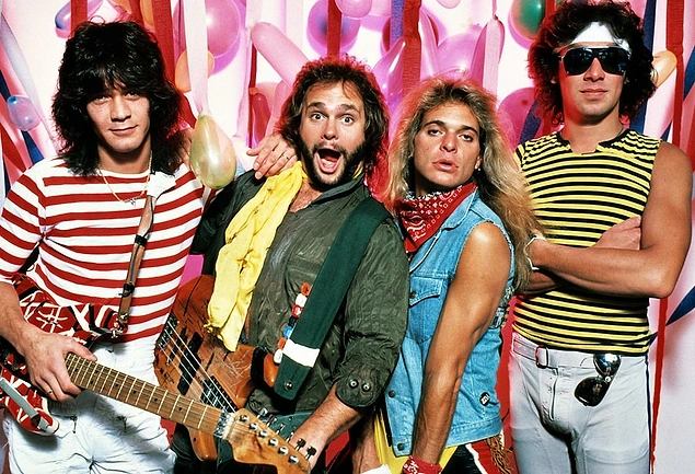 Amerikan rock grubu Van Halen, organizatörlere gönderilen sözleşmeye kahverengi M&M's'lerin ayıklanmasıyla ilgili garip bir madde ekledi.