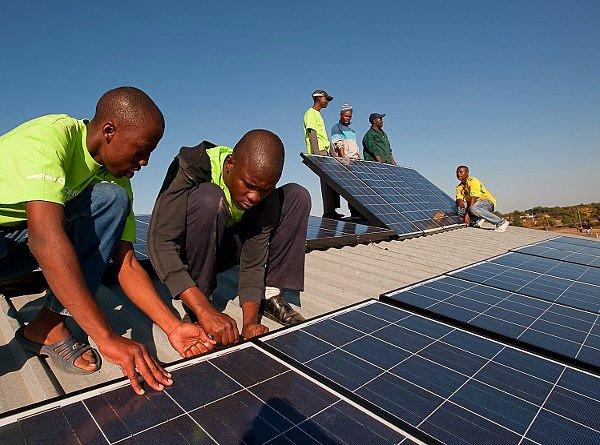 5. Nijerya yenilenebilir enerjiye 20 milyar dolar yatırım yapıyor.