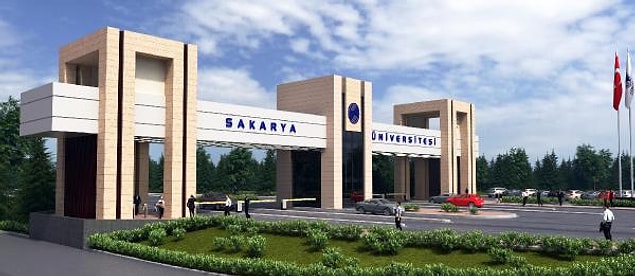 Sakarya Üniversitesi yetkilileri konuyla ilgili açıklama yapmadığı aktarılıyor. İddiaların araştırıldığı ve soruşturma başlatılacağı öğrenildi.