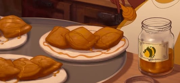 3. В каком мультике появились эти бигнеты? Подсказка: злобный пекарь, который приготовил эти бигнеты, более половины мультика провёл под странным проклятием.