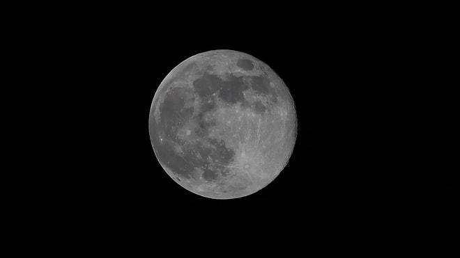 Rus Kozmonottan Muhteşem Görüntü: Ay'ın Batışını Yayınladı