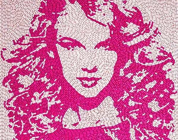 9. И последнее: кто же это?