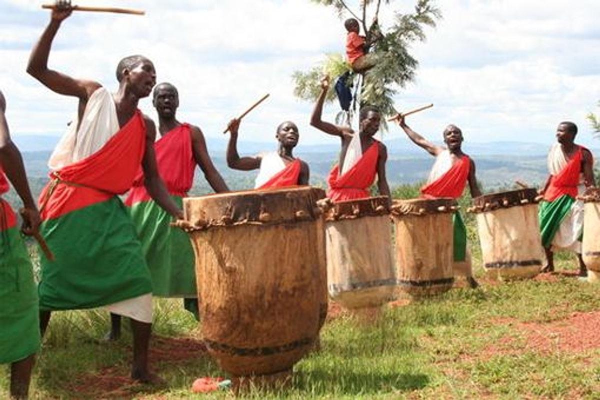 Культура конго. Тутси народ Бурунди. Тутси народ Африки. Республика Бурунди. Племя Тутси в Африке.