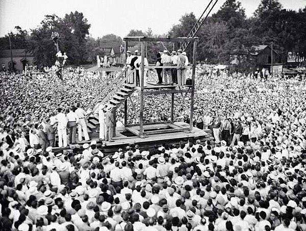 29. Amerika'da halk önünde yapılan son idam, 1936