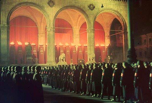 38. Nazi birliklerinin geleneksel gece yarısı yemin töreni, 1938