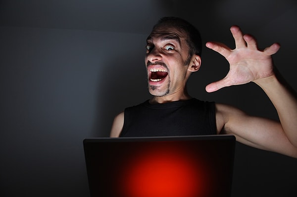 5. Вы когда-нибудь жаловались на блогера в соцсеятх?