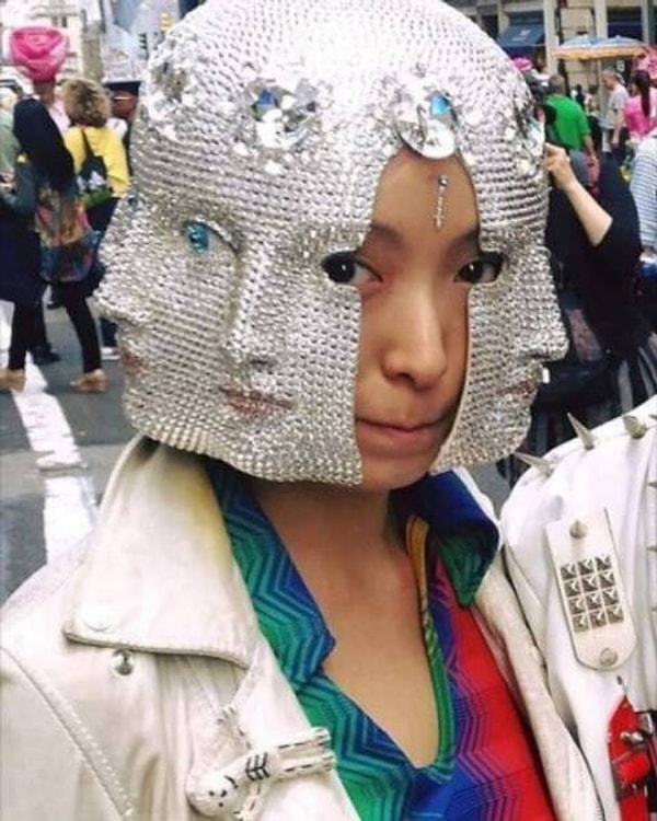 16. Кажется, вторжение инопланетян на нашу планету уже идет полным ходом