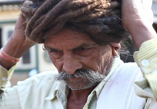 1. На данный момент длина волос Савджибхая Ратвы достигает уже 15 метров.