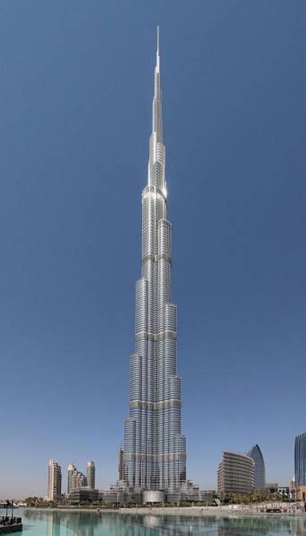 16. Dubai'deki dünyanın en uzun gökdeleninin bir kanalizasyon sistemi yok!