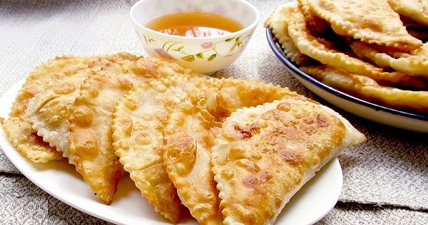 12. Чебуреки: