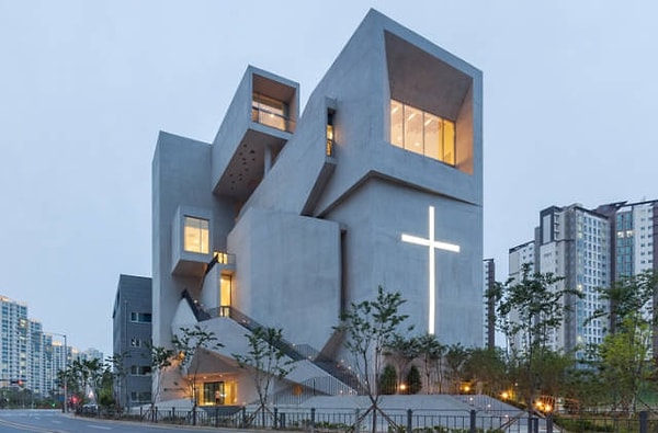 7. В церквях дарят маленькие, но приятные подарочки прихожанам