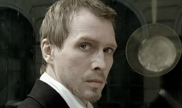 8. "Пройдите мимо нас и простите нам наше счастье!"