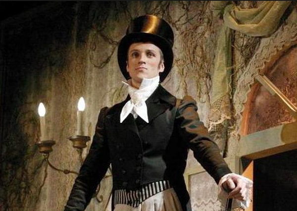 7. Хлестаков: