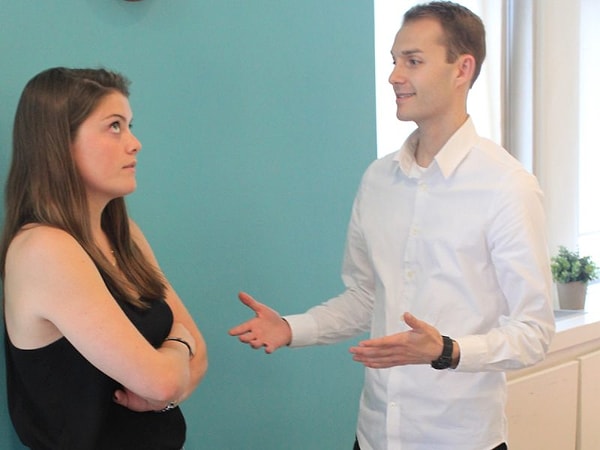 6. Контролировать язык тела