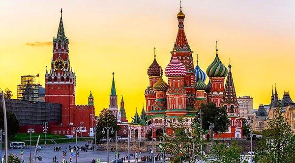 25. Kızıl Meydan'ı, Arbat'ı ve daha niceleri.. Üstüne üstlük 2018 Dünya Kupası'nın ev sahibi. Moskova