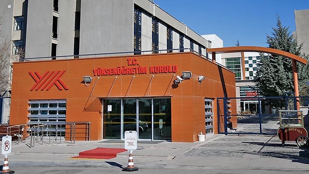 YÖK Strasbourg'a okutman atadı