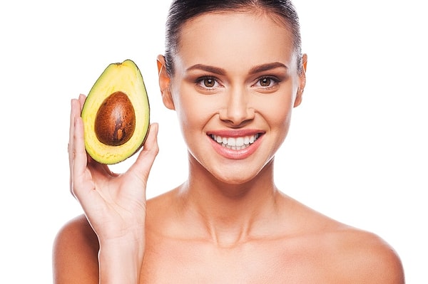 3. Авокадо - это прекрасный органический дезодорант.