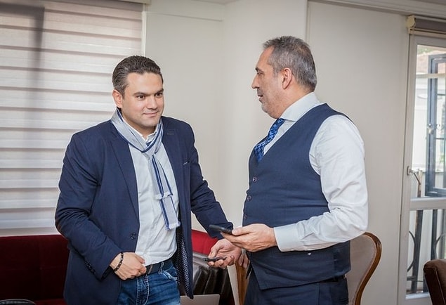"Herkes önüne geleni yazabilir mi?"