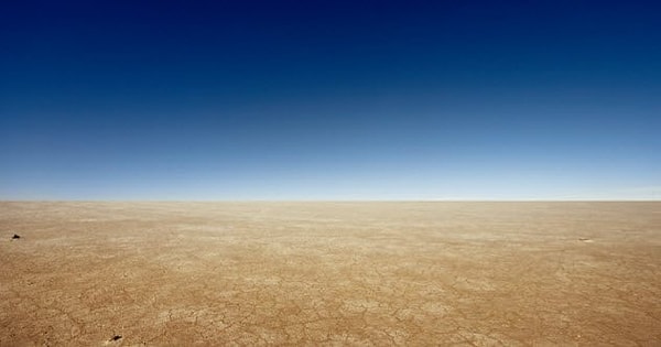 7. Не существовало бы смены времен года