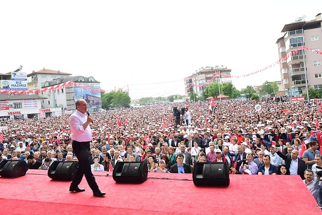 Muhalefet partilerine ve bu partilerin cumhurbaşkanı adaylarına ise toplamda 3 saat 13 dakika 58 saniye yer verdi.