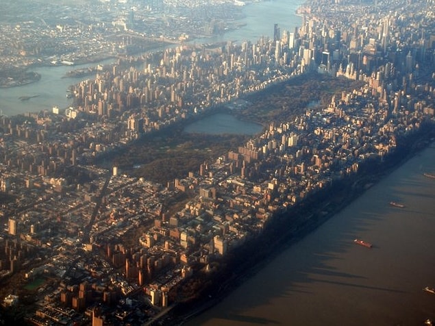 17. New York'daki Central Park, gerçek bir ülke olan Monako'dan daha büyüktür.