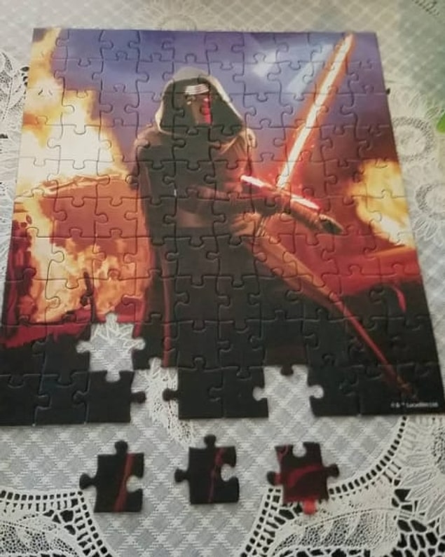 12. İnsanların acı çektiğini görmeye yemin etmiş puzzle yapımcısı...