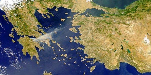 11. MHP'nin, Ege'deki 16 adanın 'Yunanistan tarafından işgal edildiği' iddialarının araştırılması için verdiği önerge AKP oylarıyla reddedildi.