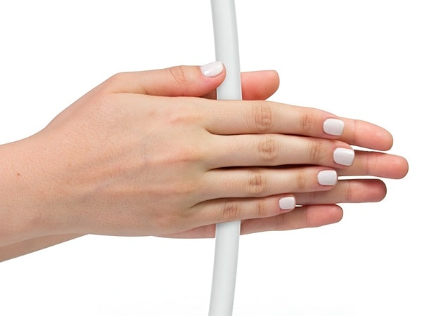 2. Величина силы трения зависит...