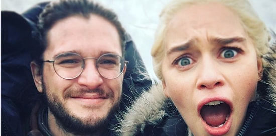 Game of Thrones Oyuncularının Setteyken Ne Kadar Eğlendiğini Gösteren 17 Kamera Arkası Paylaşımı
