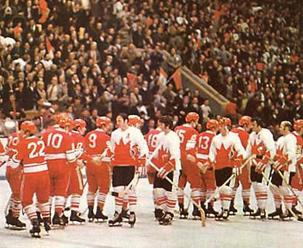 3. Кто из нашей команды забил первую шайбу в начальном матче Суперсерии-1972 между СССР и Канадой, который советская сборная выиграла со счетом 7:3?