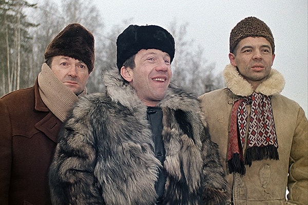 8. Создатели фильма "Джентльмены удачи" тоже не сразу определились с окончательным вариантом названия.