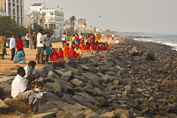 6. От какой страны обрела независимость Индия в 1947 году?