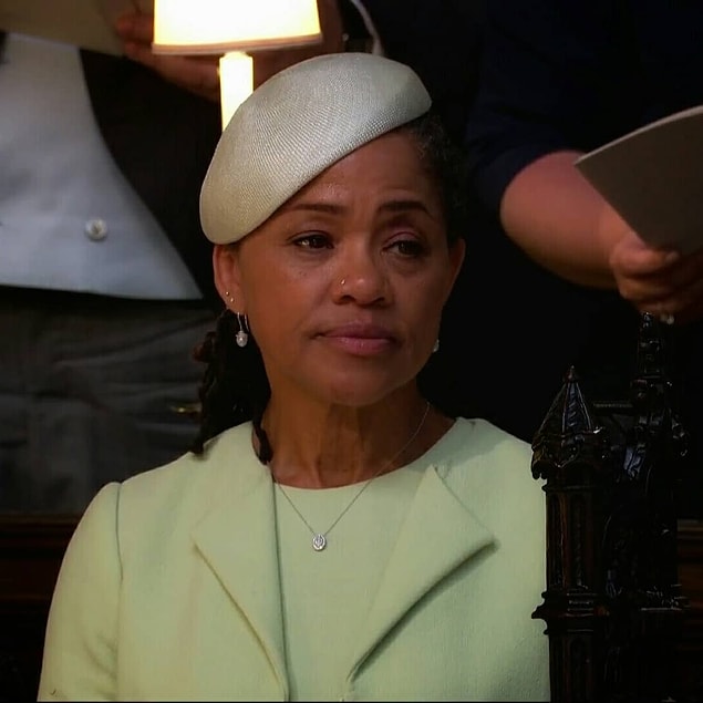 Meghan Markle'ın annesi Doria Ragland'ın tören boyunca yaşadığı heyecan ve duygusal anlar ise kameralar tarafından böyle çekildi.