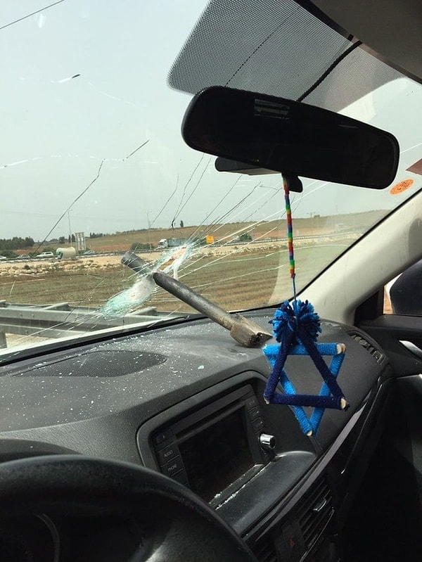 5. Перед долгими поездками всегда закрывайте ящик с инструментами!