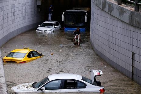 İş Yerlerini Su Bastı, Araçlar Alt Geçitte Mahsur Kaldı: 21 Fotoğrafla Ankara'daki Sağanak Yağışın Etkileri