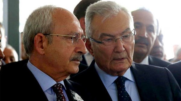 CHP Genel Başkanı Kemal Kılıçdaroğlu İzmir 2. bölge 1. sıradan aday olurken, Deniz Baykal Antalya 1. sıradan aday gösterildi.