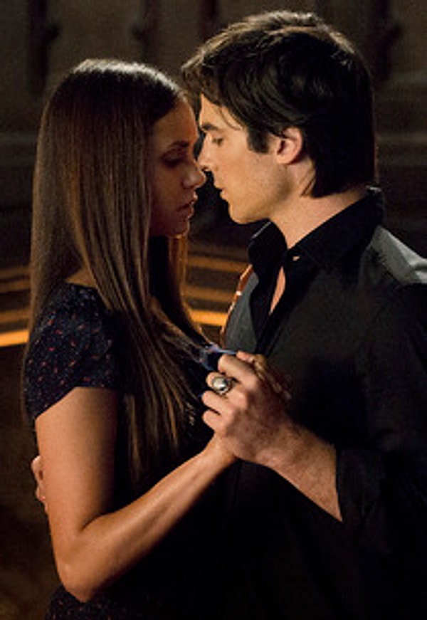 7. Нина Добрев и Йен Сомерхолдер