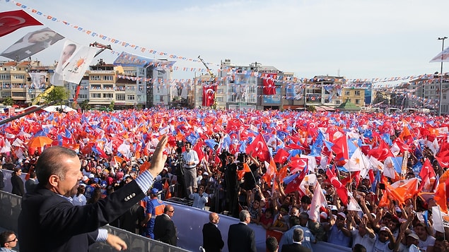 Adayların beşte biri kadın, en genç aday 18 yaşındaki Elif Nur Bayram