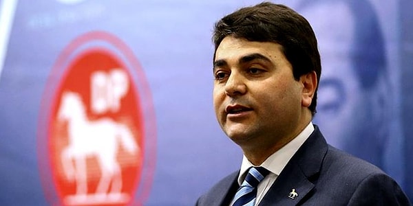 Millet İttifakı'nda yer alan Demokrat Parti'nin genel başkanı Gültekin Uysal, Afyonkarahisar 1. sıradan milletvekili adayı gösterildi.