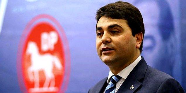 Millet İttifakı'nda yer alan Demokrat Parti'nin genel başkanı Gültekin Uysal, Afyonkarahisar 1. sıradan milletvekili adayı gösterildi.