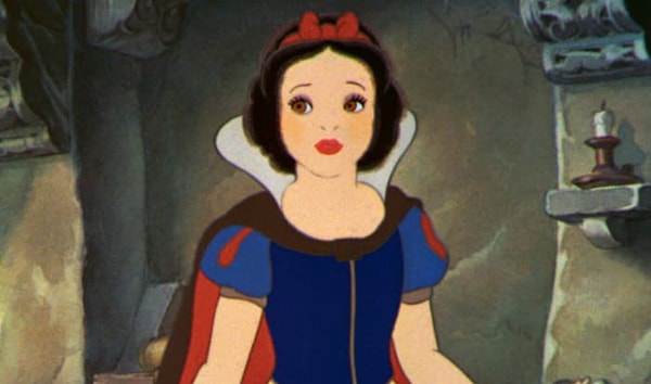 10. Назовите возраст Белоснежки?