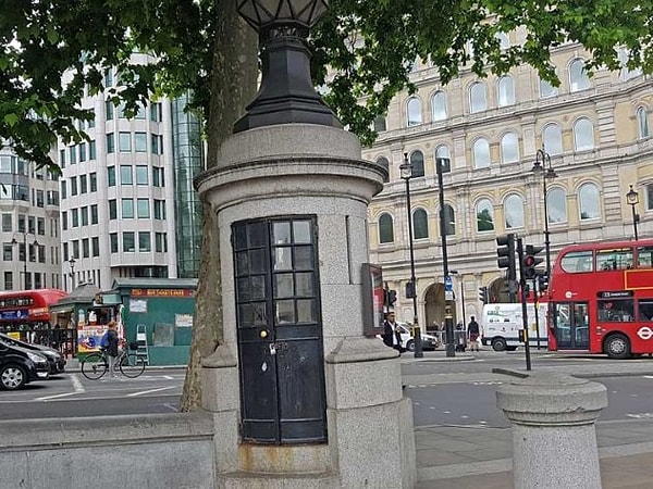 1. Трафальгарская площадь, Лондон, Англия