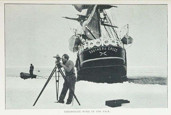 14. Одна из первых экспедиций в Антарктику