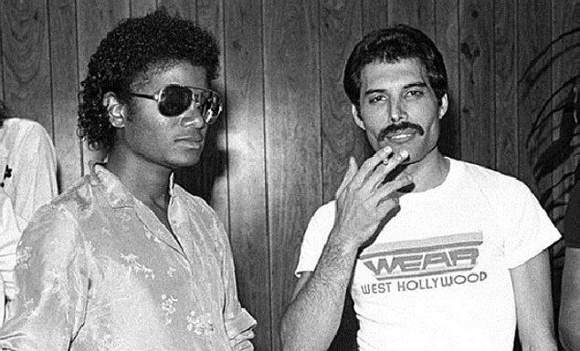 5. Michael Jackson and Freddie Mercury birkaç şarkı için birlikte çalışmayı denemişlerdir.