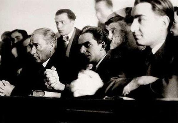 Çünkü sınav heyetinde cumhurbaşkanı Mustafa Kemal Atatürk de vardı ve Sayılı'nın başarısı onun da dikkatini çekti.