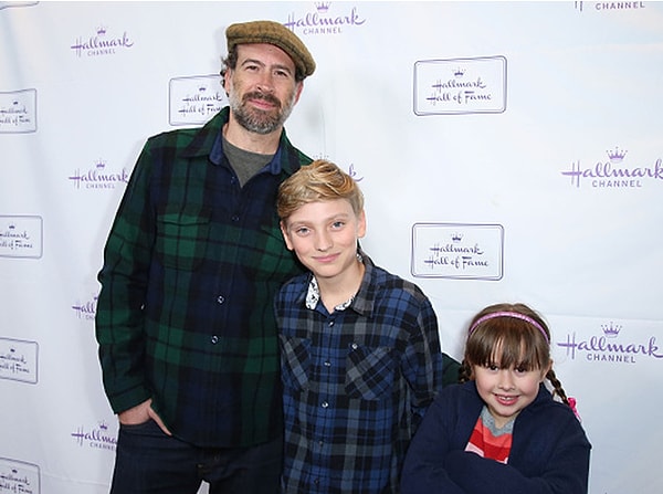 4. Пилот Инспектор и Каспер - дети Джейсона Ли