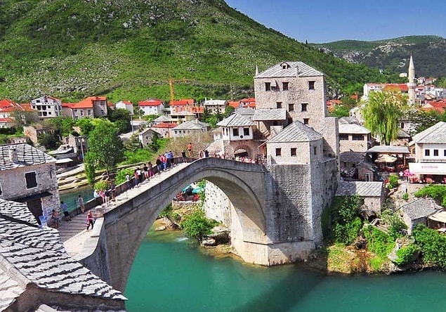 3. Bosna-Hersek