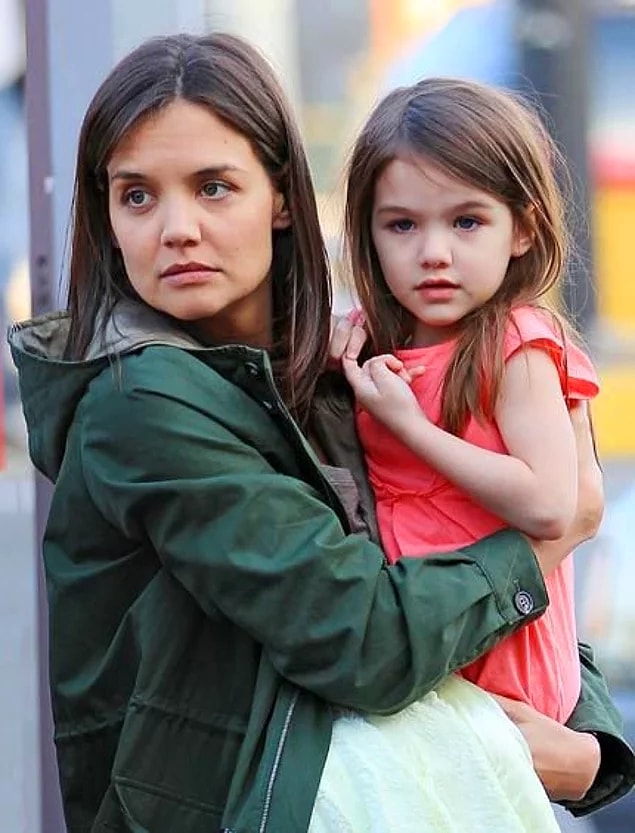 15. Katie Holmes ve kızı Suri Cruise