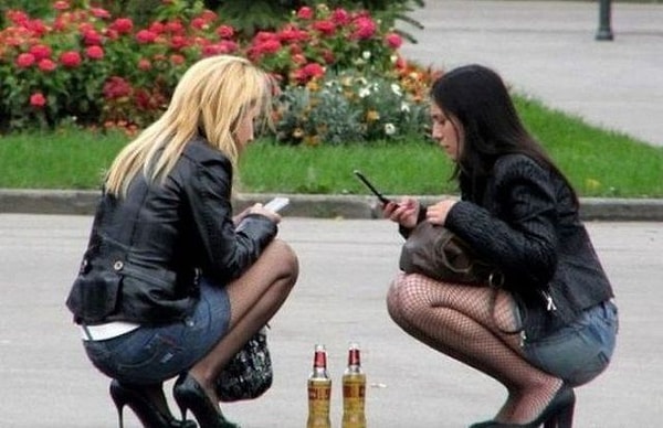 3. К этому склонны и женщины, но в гораздо меньшей степени, естественно...