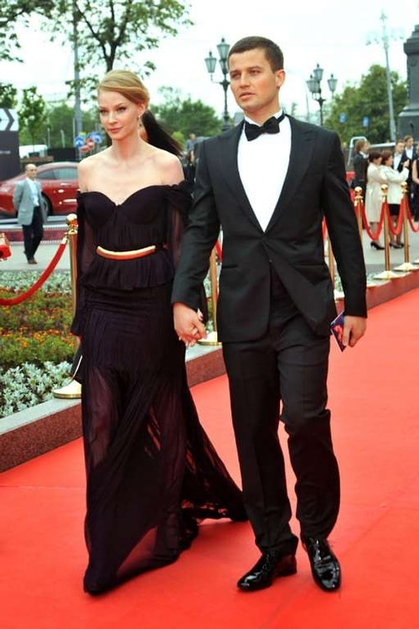 7. Светлана Ходченкова и Георгий Петришин